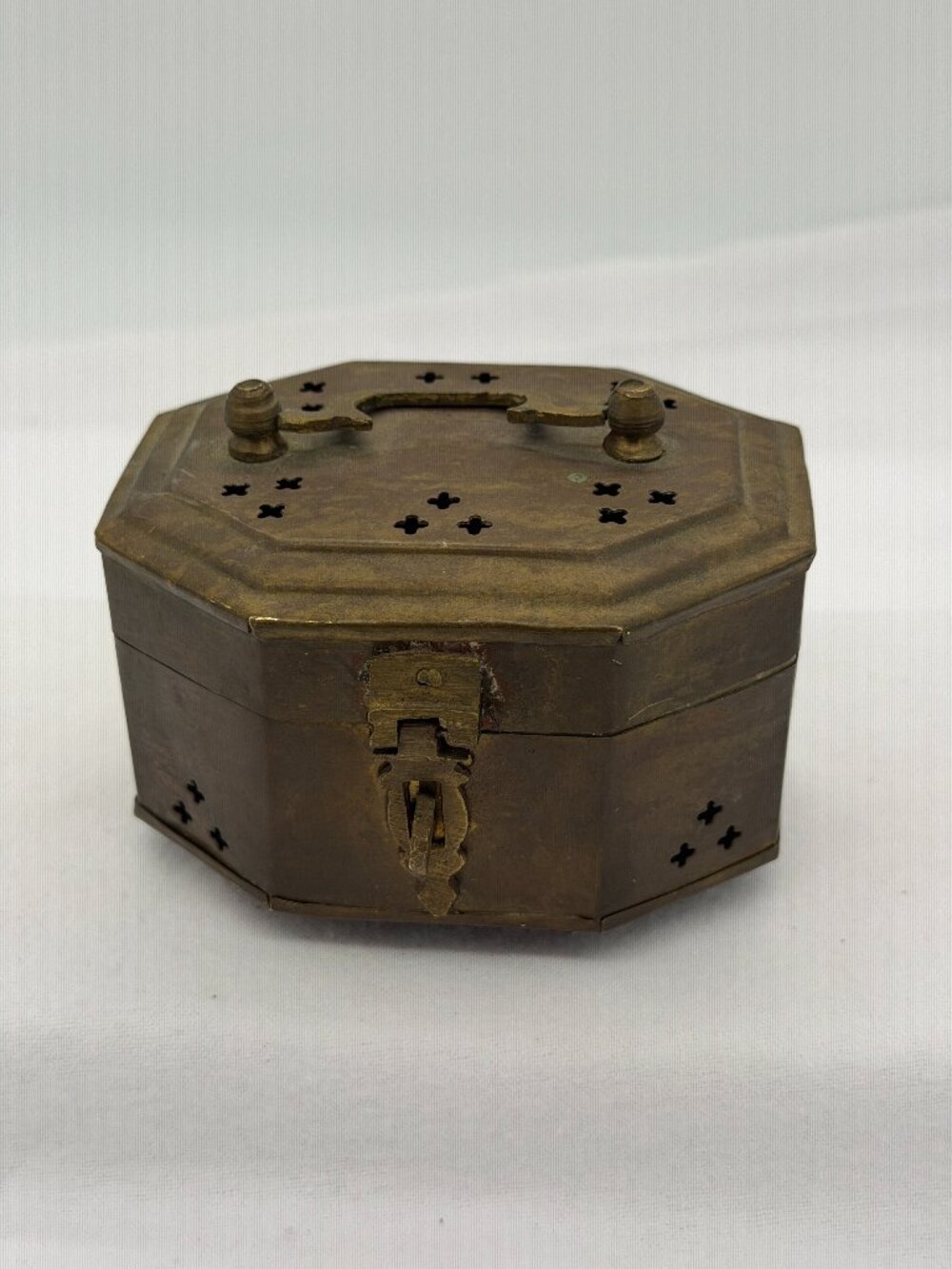 Brass cricket box
